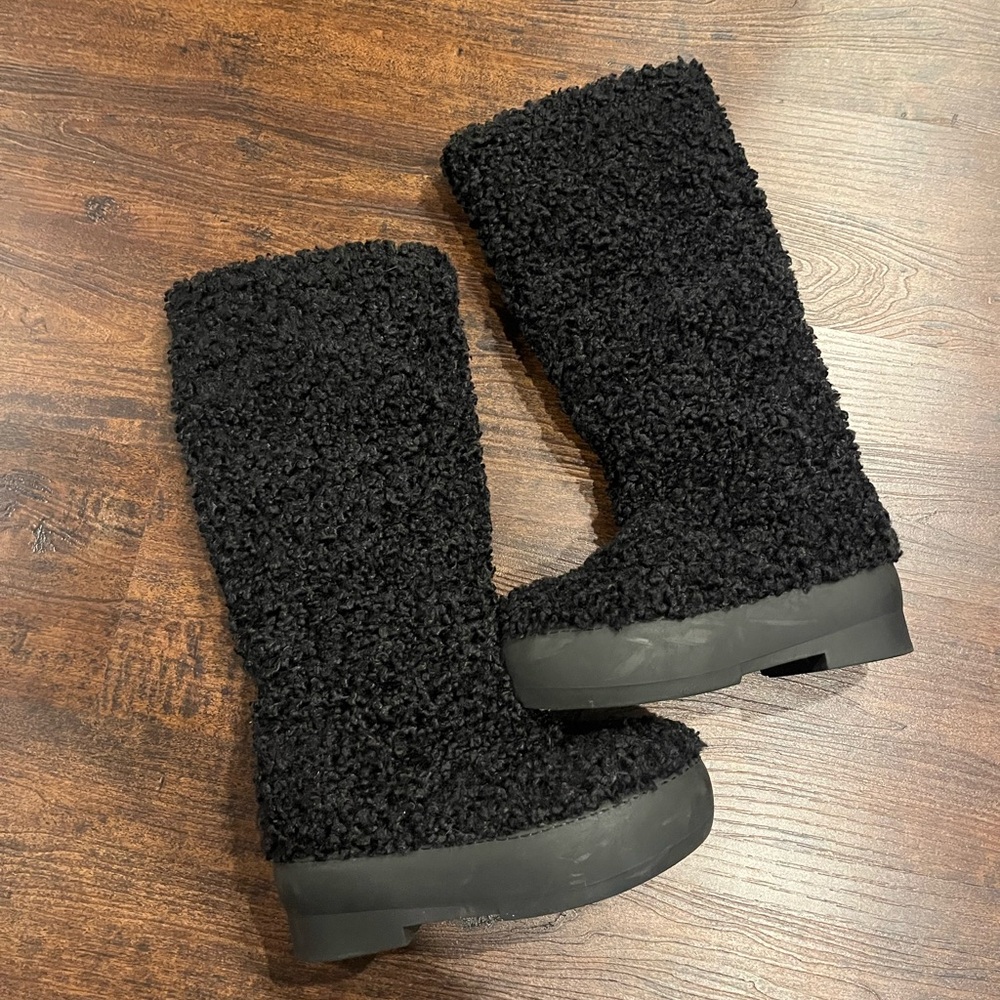 Gia Borghini fur Textured  Boots